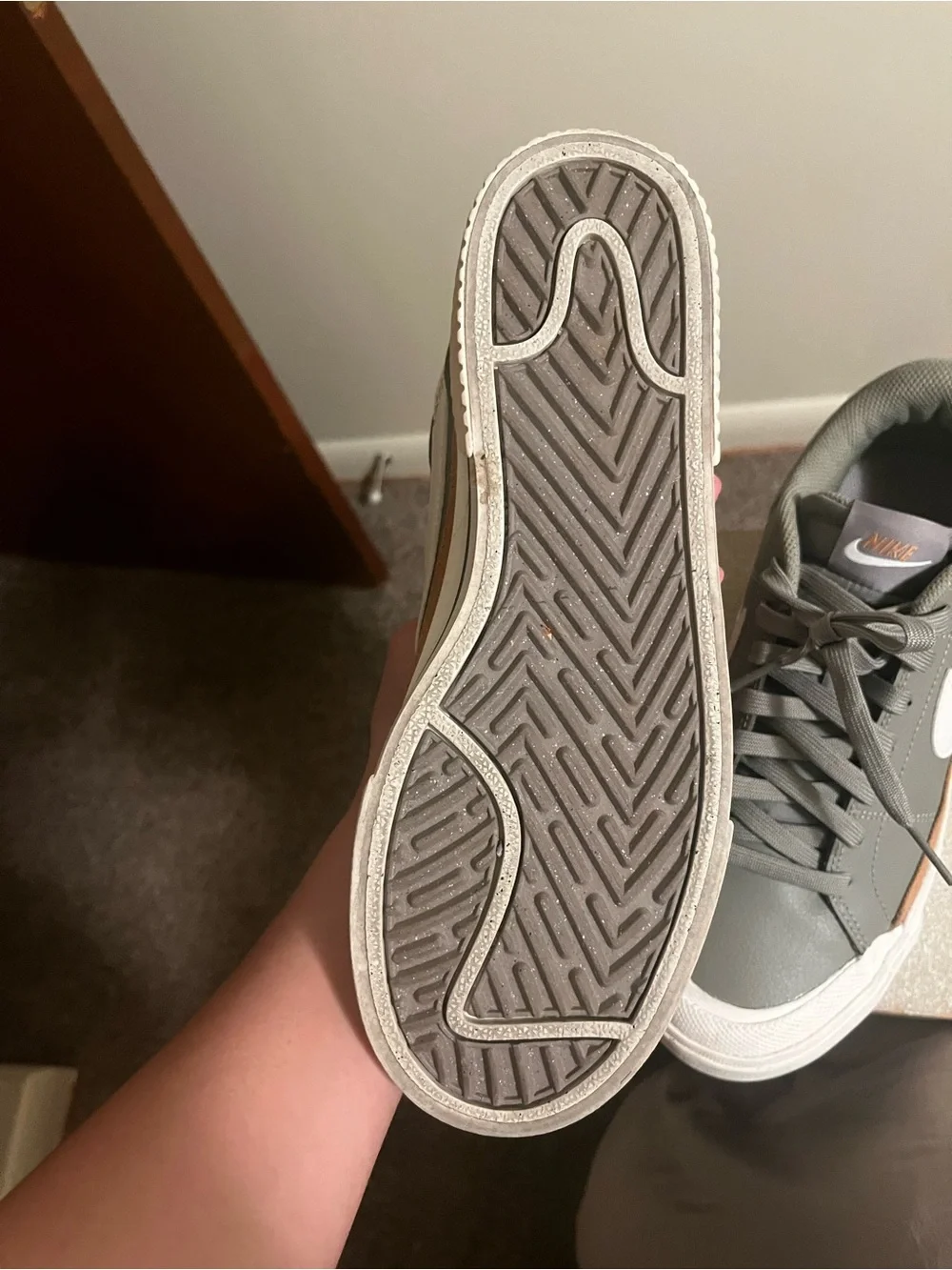 Nike Women's Green and White Low-Top Sneakers with Tan Accent